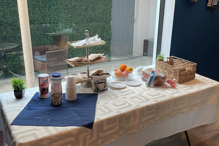 Breakfast/Coffee Service 19 of 21