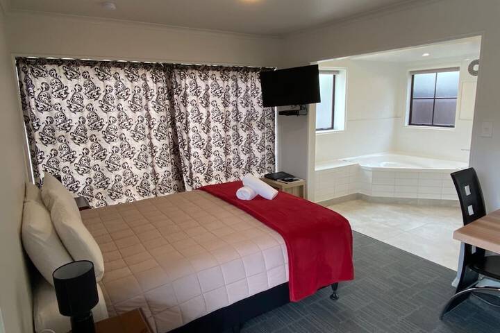 Room 26 of 123