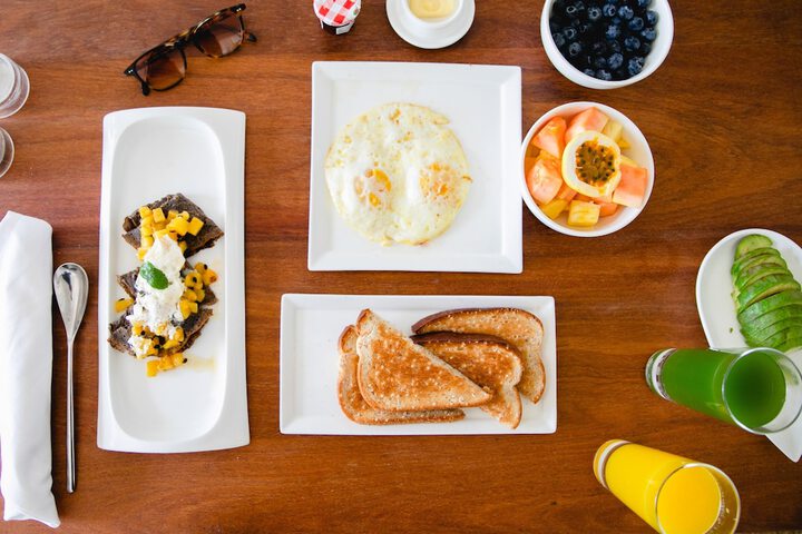 Breakfast/Coffee Service 106 of 139
