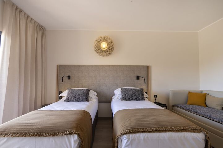 Room 7 of 84