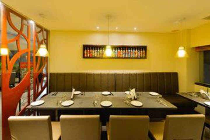 Dining 20 of 61