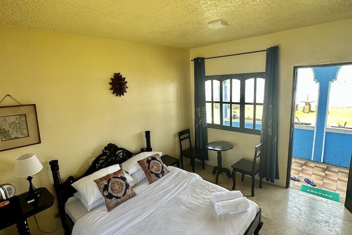 Room 19 of 78