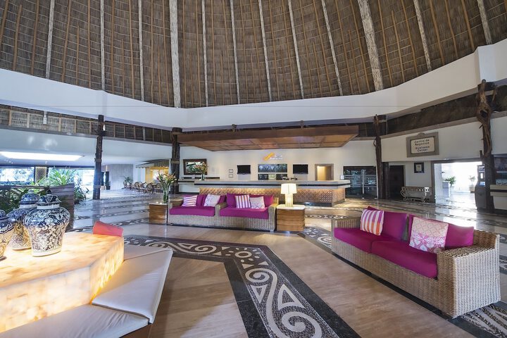 Hotel Interior 8 of 233