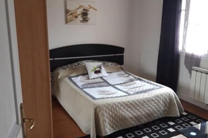 Room 4 of 22
