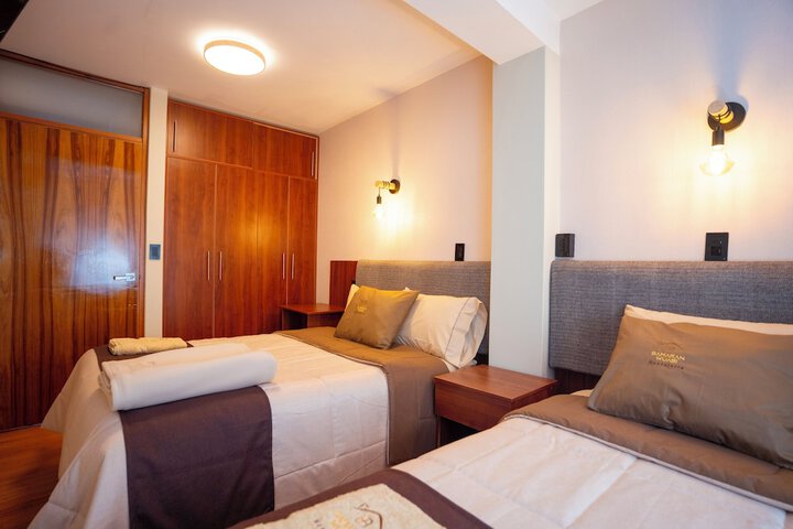 Room 19 of 37
