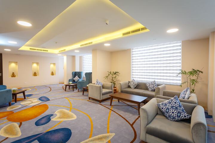 Hotel Interior 6 of 119