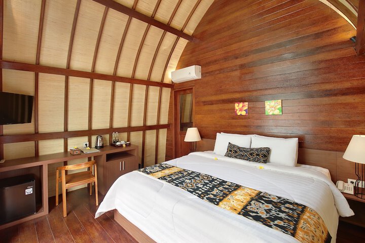 Room 4 of 39