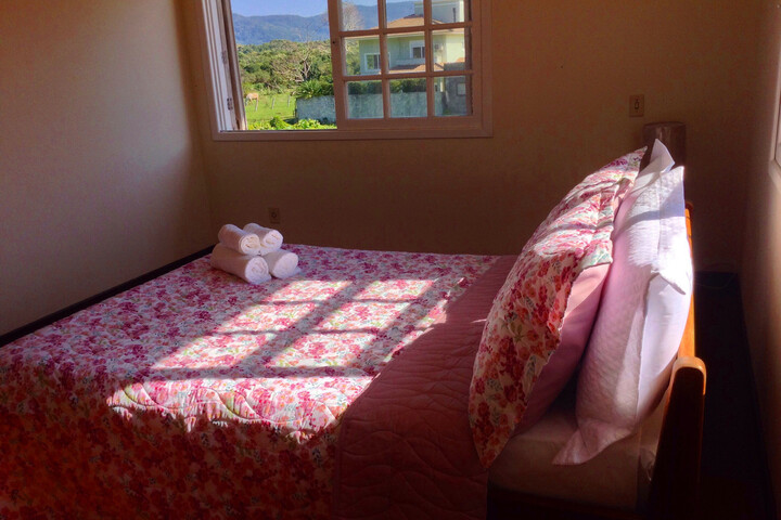 Room 11 of 80