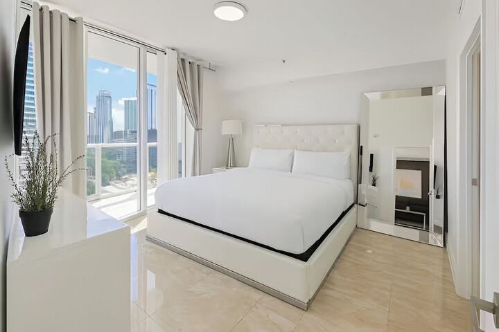 Room 19 of 110