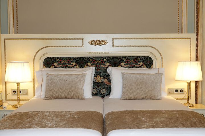 Room 20 of 85