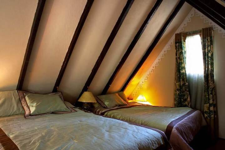 Room 6 of 22