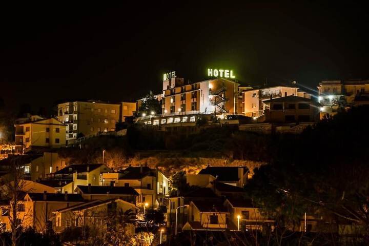 Hotel 59 of 61