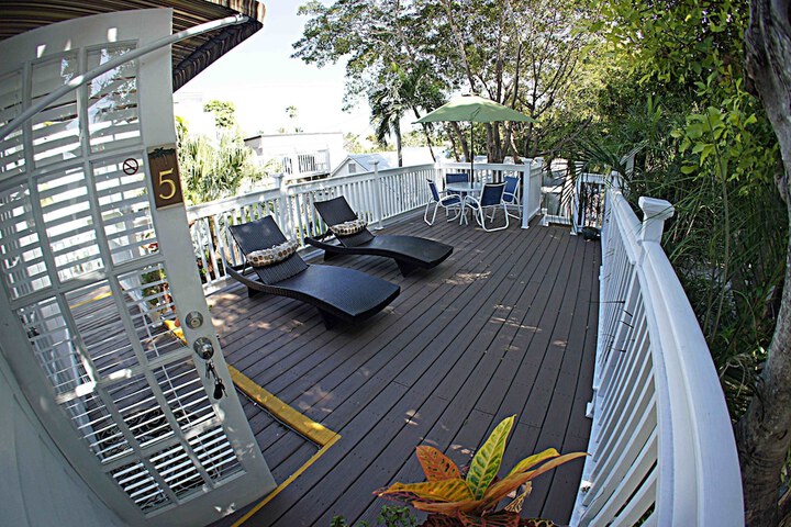 Terrace/Patio 84 of 192