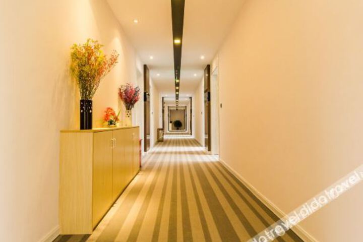 Hotel Interior 30 of 42