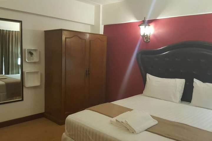 Room 14 of 54