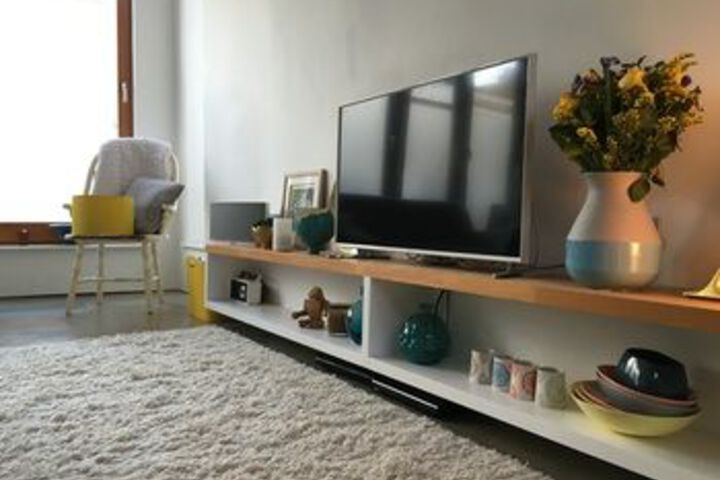 Room 9 of 13