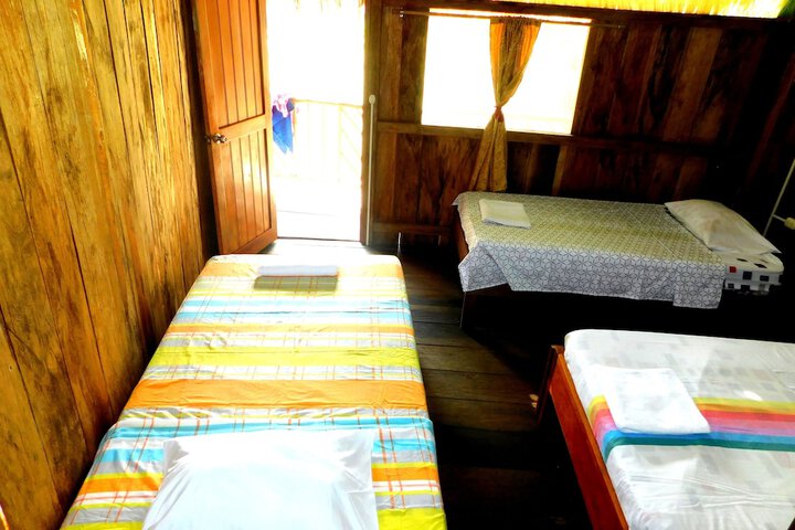 Room 14 of 37