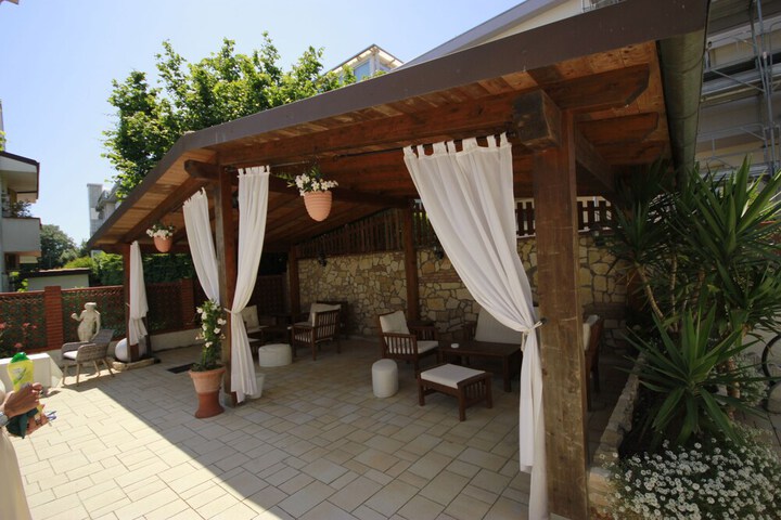Terrace/Patio 45 of 50
