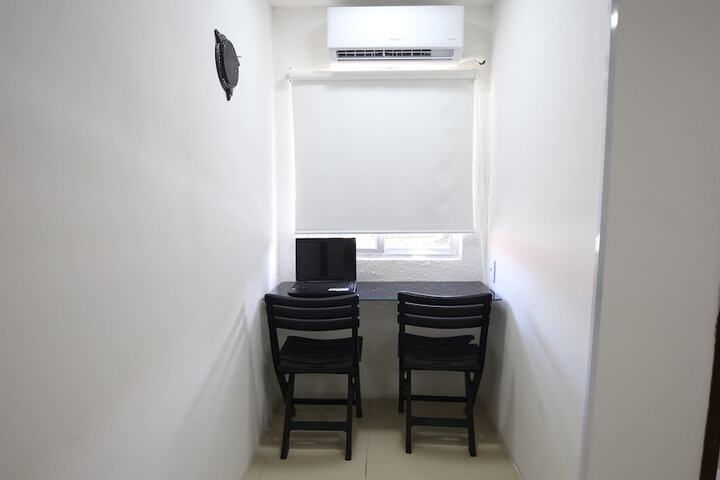 Room 26 of 89