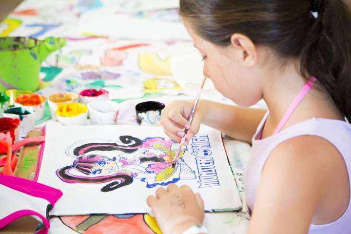 Childrens Activities 75 of 164