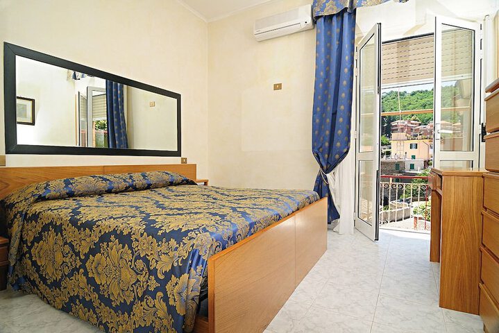 Room 5 of 21