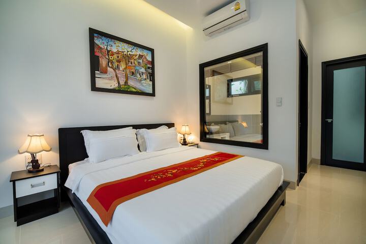 Room 8 of 41