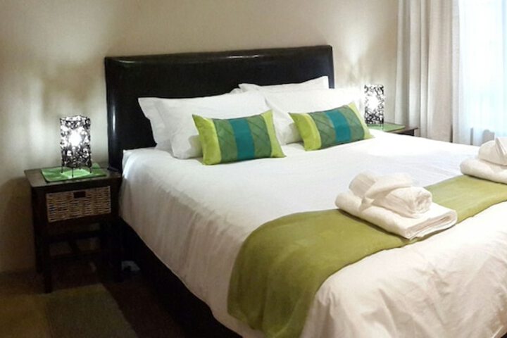 Room 3 of 90