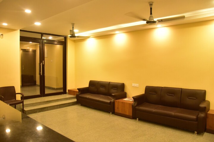 Hotel Interior 4 of 13