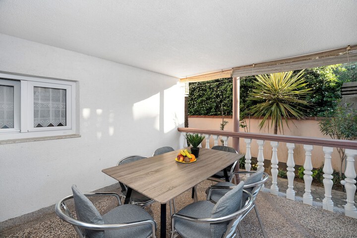 Terrace/Patio 47 of 88