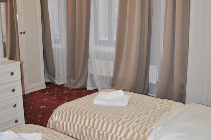 Room 31 of 48