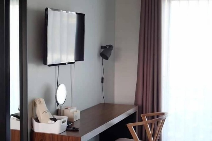 Room 17 of 31