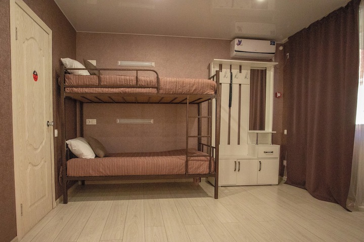 Room 26 of 61