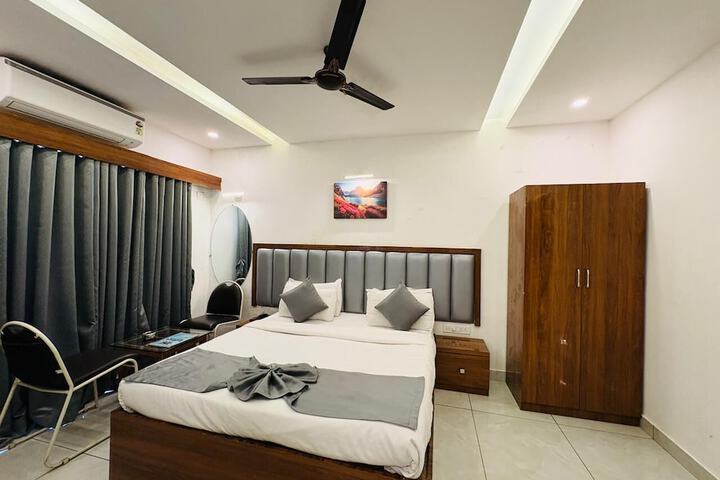 Room 20 of 42