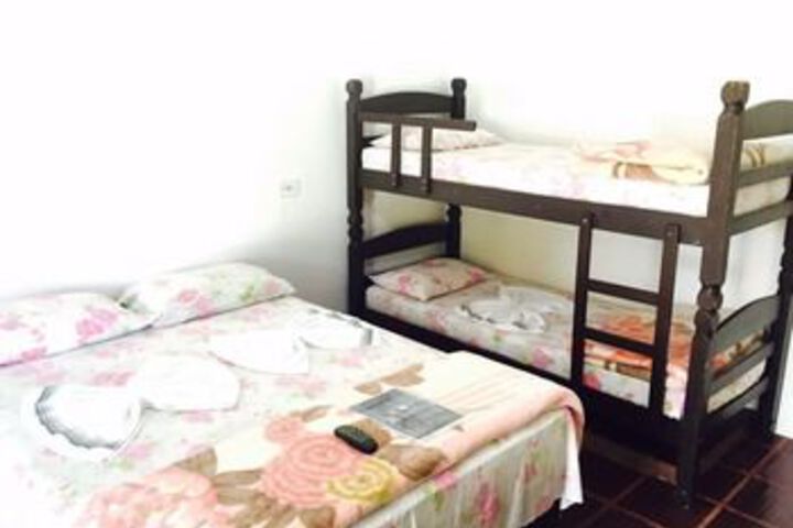 Room 14 of 36