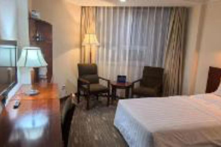 Room 21 of 23