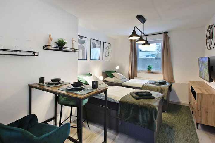 Room 2 of 47