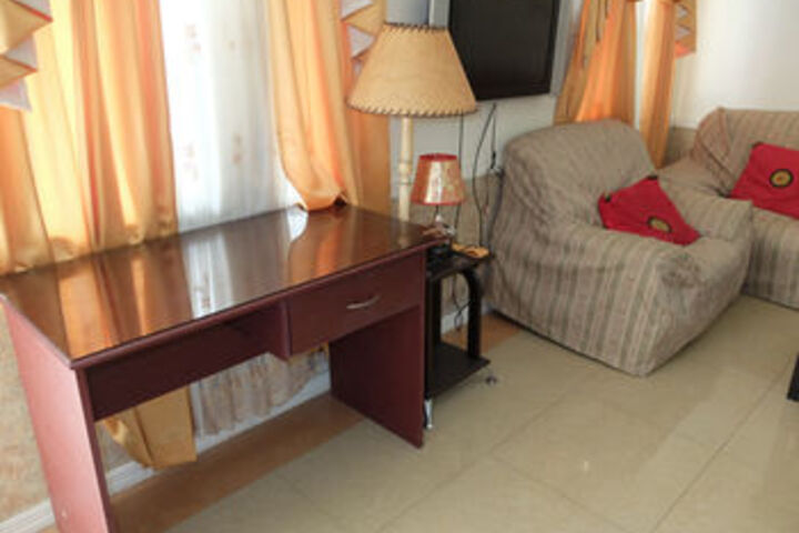 Room 72 of 89