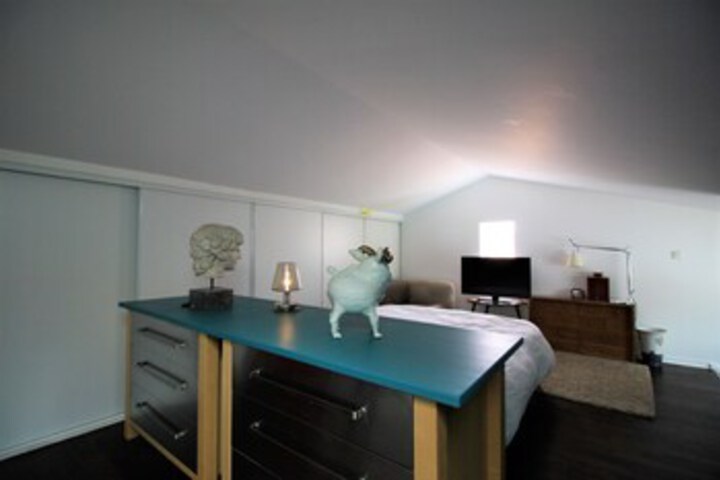 Room 23 of 24