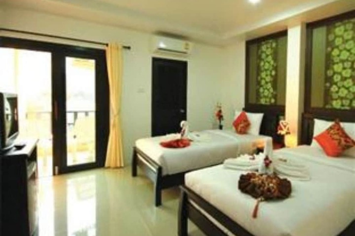 Room 8 of 21