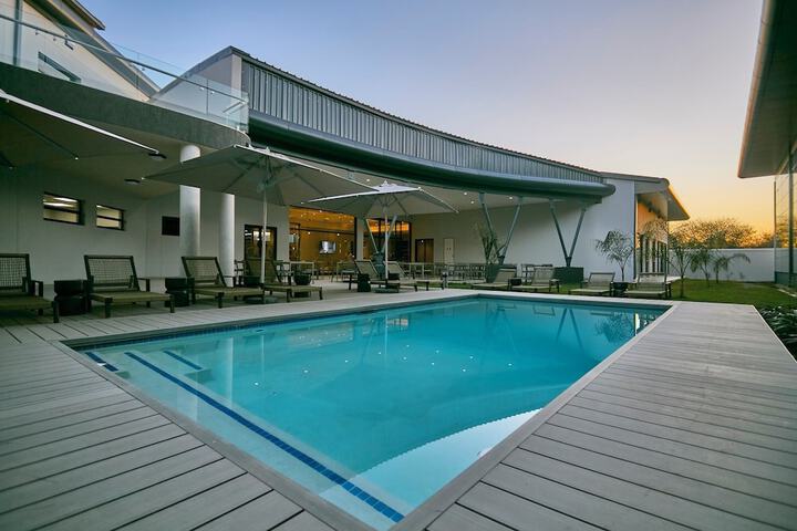 Pool 86 of 171