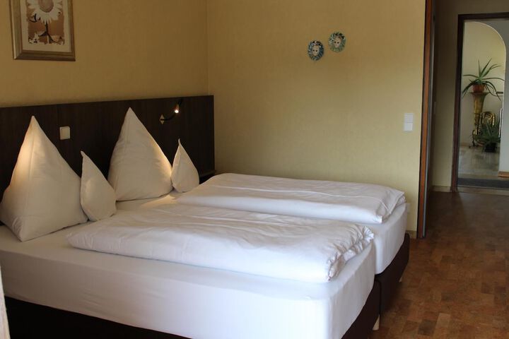 Room 19 of 58