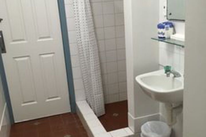 Room 7 of 26