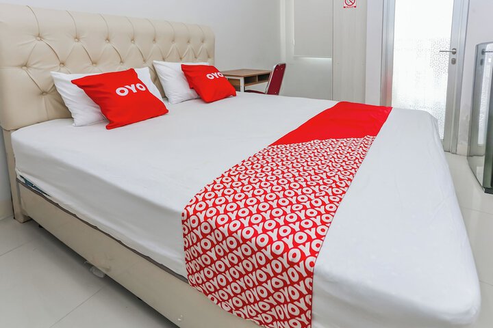 Room 8 of 22