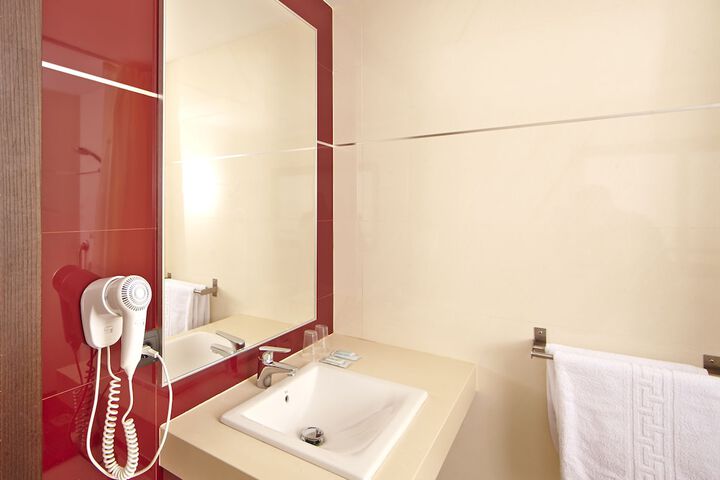 Clean Restrooms