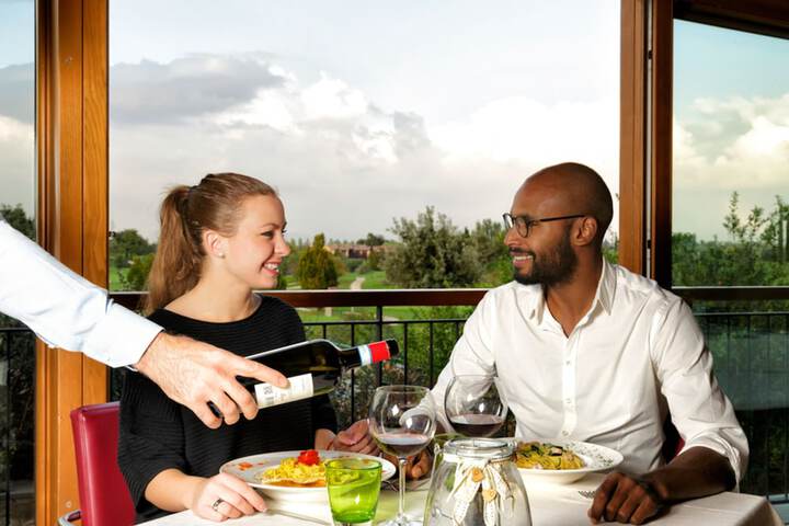 Dining 115 of 157