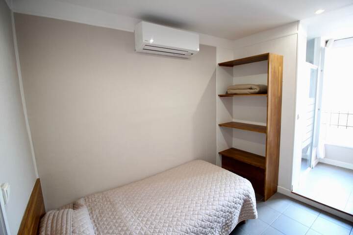 Room 15 of 71