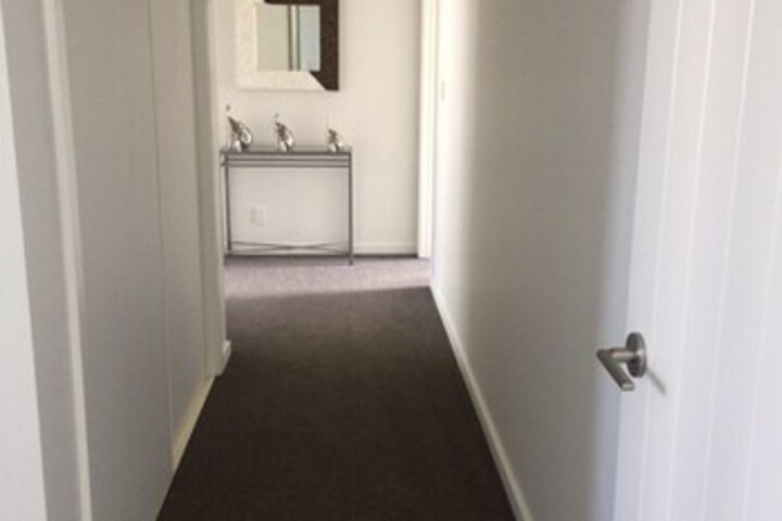 Room 6 of 15