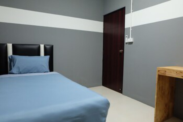 Room 20 of 23