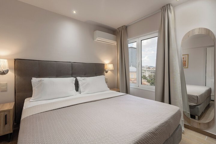 Room 42 of 68