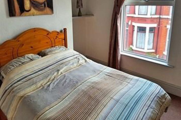 Room 12 of 24